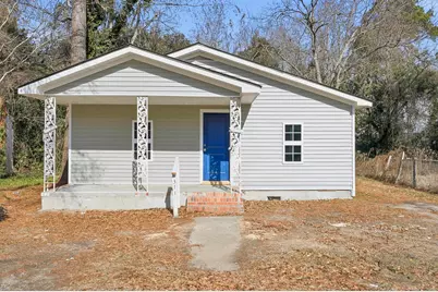 311 Barnes St, Mullins, SC 29574 - Photo 1