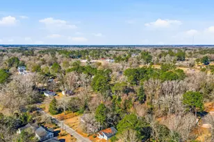 311 Barnes St, Mullins, SC 29574 - Photo 17