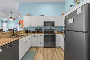 601 N Hillside Dr N, North Myrtle Beach, SC 29582 - Photo 3