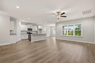 5005 Shore Breeze Dr, Myrtle Beach, SC 29588 - Photo 5