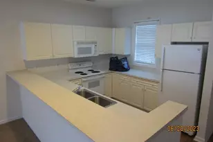 901 W Port Dr, North Myrtle Beach, SC 29582 - Photo 3