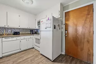 2203 S Ocean Blvd, North Myrtle Beach, SC 29582 - Photo 3