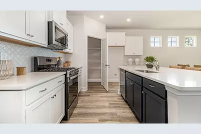 7045 Cinnamon Dr, Conway, SC 29526 - Photo 11