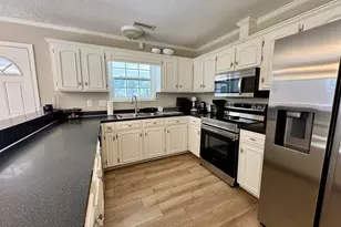 10 Sherwood St, Kingstree, SC 29556 - Photo 7