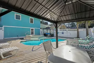 401 25th Ave S, North Myrtle Beach, SC 29582 - Photo 3