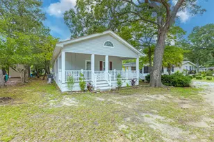 517 Porter Dr, Garden City Beach, SC 29576 - Photo 3