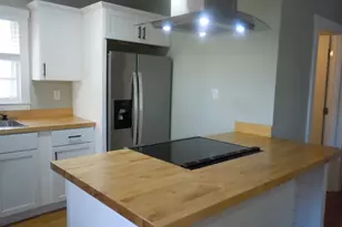 100 E Bell St, Tabor City, NC 28463 - Photo 5