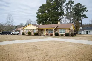 407 Meadowbrook Dr, Myrtle Beach, SC 29588 - Photo 1