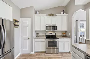 2204 Meadowood Ln, Longs, SC 29568 - Photo 15