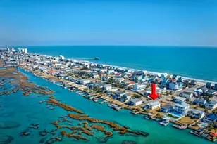 566 Yucca Ave, Garden City Beach, SC 29576 - Photo 7