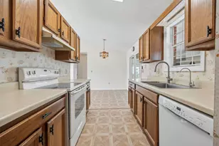 1145 Forest Dr, North Myrtle Beach, SC 29582 - Photo 13