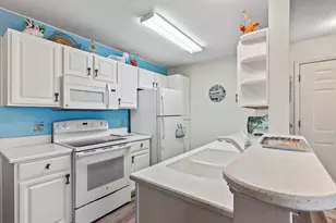 8835 Chandler Dr, Surfside Beach, SC 29575 - Photo 7