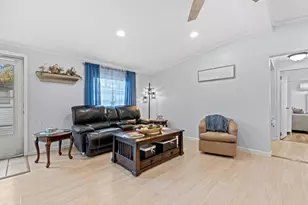 34 Spinnaker Ln, Garden City, SC 29576 - Photo 9