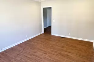 313 Dickson Dr, Marion, SC 29571 - Photo 3