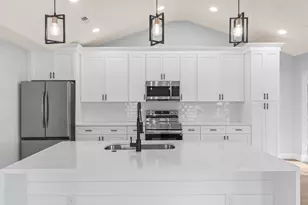 653 Kindred Dr, Myrtle Beach, SC 29588 - Photo 7