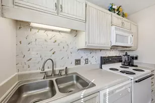 209 Double Eagle Dr, Surfside Beach, SC 29575 - Photo 15
