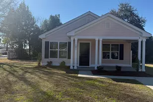 1001 Spivey Ave, Myrtle Beach, SC 29577 - Photo 1