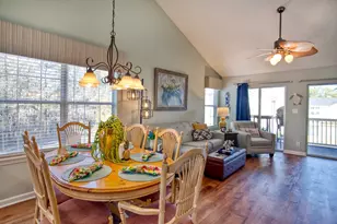 647 Woodmoor Dr, Garden City, SC 29576 - Photo 7