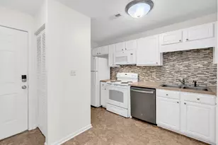 7700 Porcher Dr, Myrtle Beach, SC 29572 - Photo 5