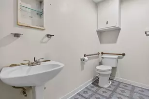 109 Gilland Ave, Kingstree, SC 29556 - Photo 19