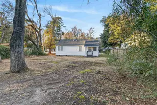 109 Gilland Ave, Kingstree, SC 29556 - Photo 11