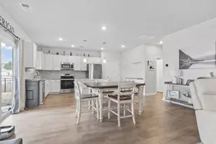 415 McGarry Dr, Myrtle Beach, SC 29588 - Photo 9