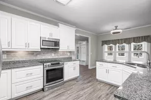 1338 Riverside Dr, Conway, SC 29526 - Photo 13