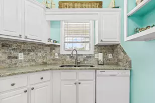 914 Wind Sail Ct, Garden City, SC 29576 - Photo 5