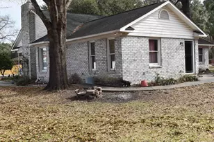 1044 Forest Dr, Conway, SC 29526 - Photo 5