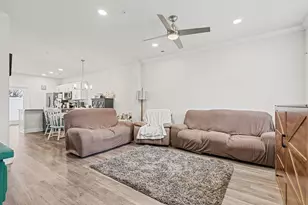 812 Moen Pl, Myrtle Beach, SC 29577 - Photo 5