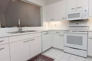 808 Castleford Cir, Myrtle Beach, SC 29572 - Photo 11