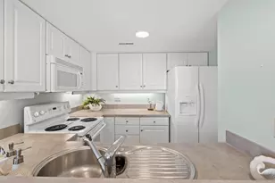 100 Ocean Creek Dr, Myrtle Beach, SC 29572 - Photo 9