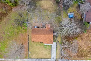 306 W James St, Mullins, SC 29574 - Photo 23