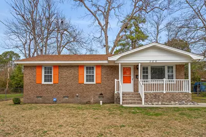 306 W James St., Mullins, SC 29574 - Photo 1