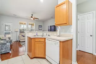 347 Castle Dr, Myrtle Beach, SC 29579 - Photo 5