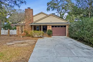 879 Kittiwake Ln, Garden City, SC 29576 - Photo 1