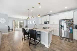 201 Splendor Cir, Murrells Inlet, SC 29576 - Photo 17