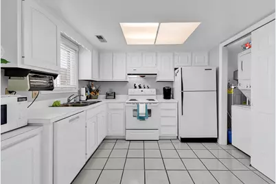 405 N Hillside Dr. #C3, North Myrtle Beach, SC 29582 - Photo 9