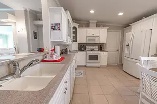 352 Walden Lake Rd, Conway, SC 29526 - Photo 13