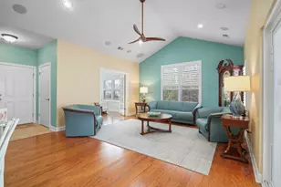 352 Arlington Cir, Murrells Inlet, SC 29576 - Photo 3