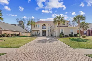 528 Walcott Dr, Myrtle Beach, SC 29579 - Photo 1