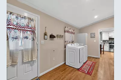 2402 South Hallmark Dr, Florence, SC 29505 - Photo 29