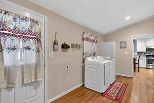 2402 S Hallmark Dr, Florence, SC 29505 - Photo 29