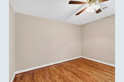 2402 South Hallmark Dr, Florence, SC 29505 - Photo 41