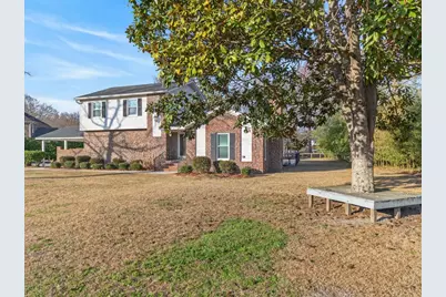 2402 South Hallmark Dr, Florence, SC 29505 - Photo 3