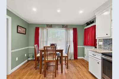 2402 South Hallmark Dr, Florence, SC 29505 - Photo 19