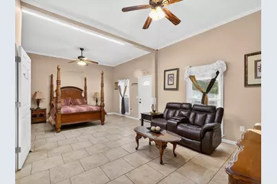 2402 South Hallmark Dr, Florence, SC 29505 - Photo 33