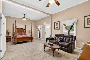 2402 S Hallmark Dr, Florence, SC 29505 - Photo 33