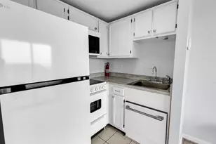 5905 S Kings Hwy, Myrtle Beach, SC 29575 - Photo 11