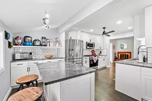 4405 Camellia Dr, Myrtle Beach, SC 29577 - Photo 9